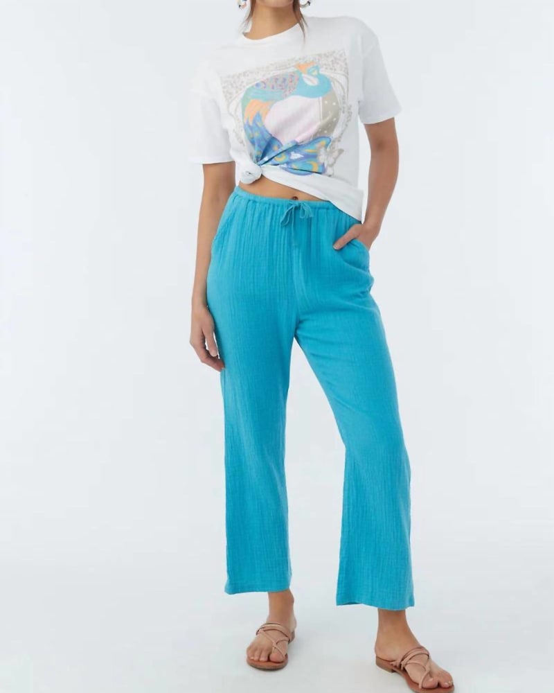 Front of a model wearing a size Large Brenda Double Gauze Pants in Blue Moon in Blue Moon by O'NEILL. | dia_product_style_image_id:343405